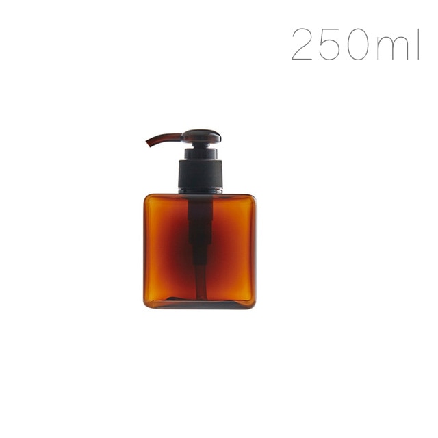 Refillable Large Pump Lotion & Shampoo Bottle – Multi-Use Travel & Home Essential